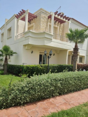 Villa de luxe Savannah Beach à Sidi Rahal avec accès direct à la plage